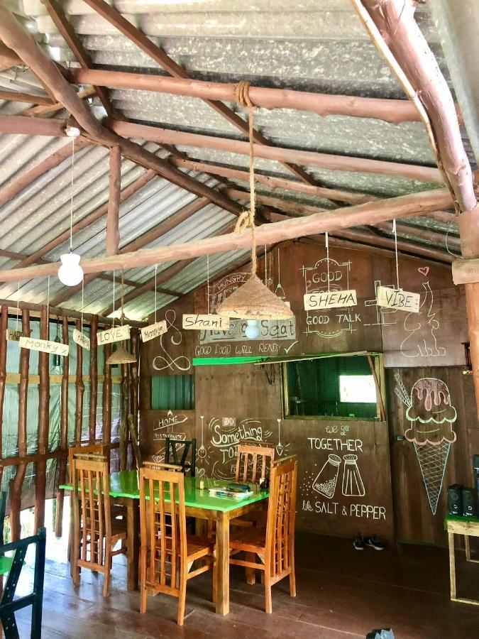 The Traveller'S Hostel & Private Rooms Sigiriya Dış mekan fotoğraf